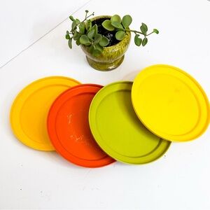 Retro TUPPERWARE Colorful Round Plastic Plate Set
